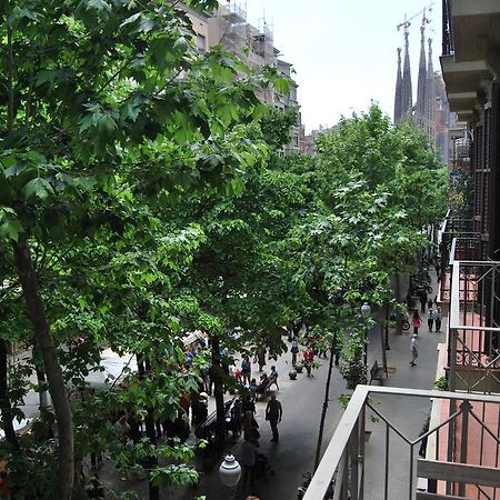 Apartmán Gaudi Sdb Barcelona Exteriér fotografie