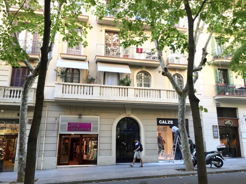 Apartmán Gaudi Sdb Barcelona Exteriér fotografie
