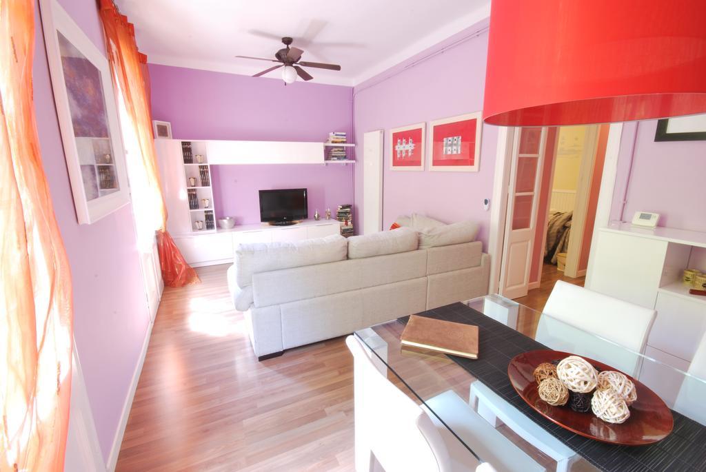 Apartmán Gaudi Sdb Barcelona Exteriér fotografie